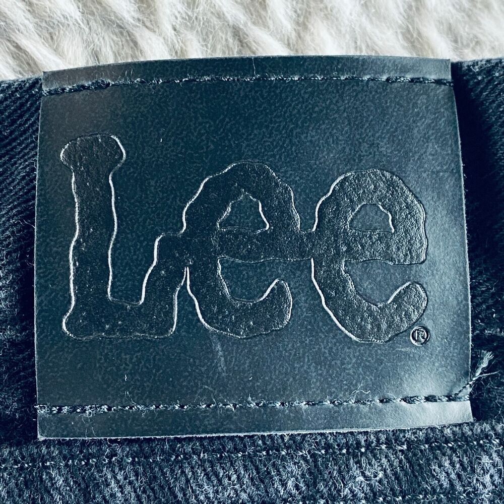 Lee Men’s Jeans 42x32 Relaxed Fit Straight Leg Boot Cut Black Denim Classic